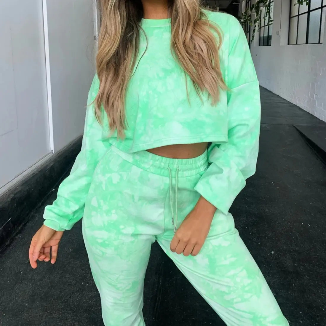 Short Hoodie Women's Fashion Tie-Dye Sports Set